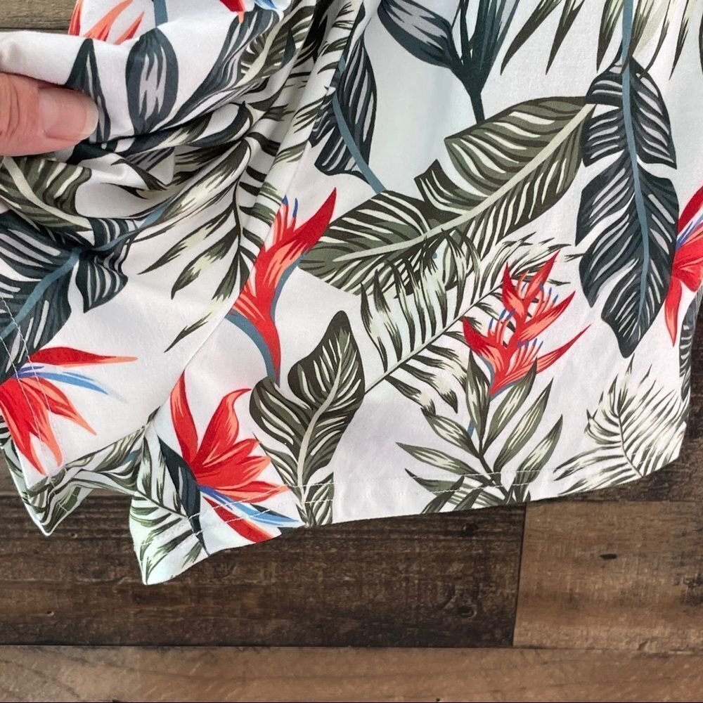 Palm Leaf Summer Shorts Romper Size Small - Picture 6 of 10